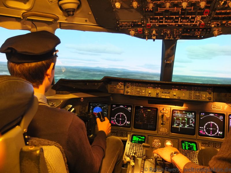 Flugsimulator MD-11 03