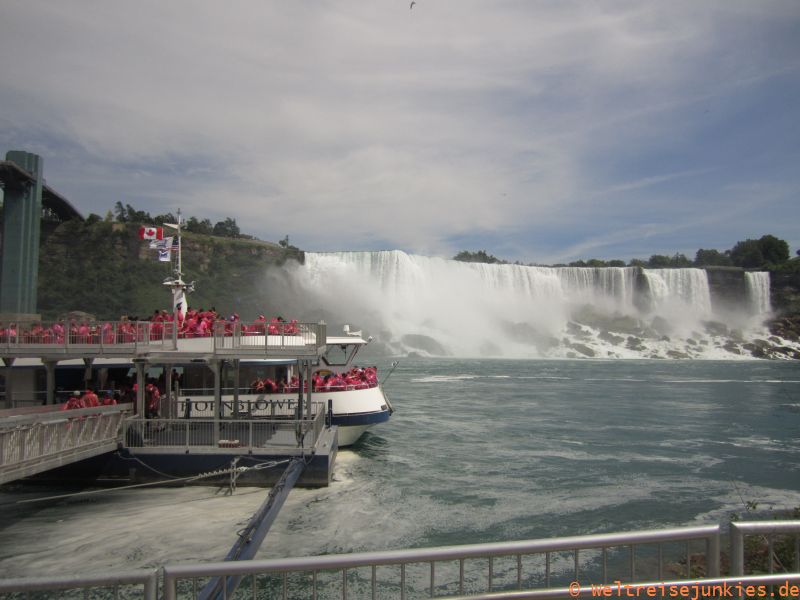 Die Hornblower ist startbereit. Gleich gehts los.